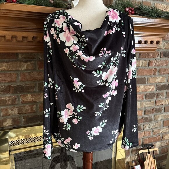LuLaRoe Tops - lularoe black velvet Blouse Pink Floral Catherine Size Large NWT